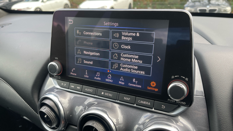 Nissan Juke 1.0 DiG-T 114 Tekna 5dr DCT Petrol Hatchback